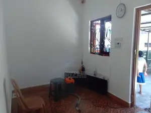 4BR 2 Storey House for Sale in Dehiwala Siriwardana Road Off Hill