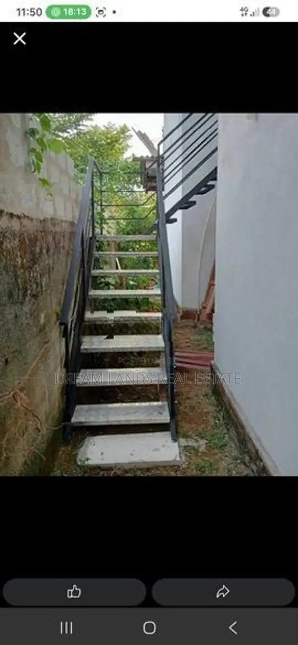 Newly nuilt upstair for rent kottawa