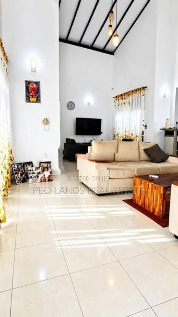 (AH273) Luxury House for Sale in Polgasowita