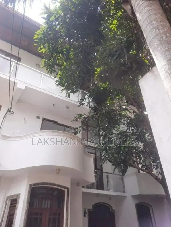 First Floor House For Rent In Boralesgamuwa බෙල්ලන්විල