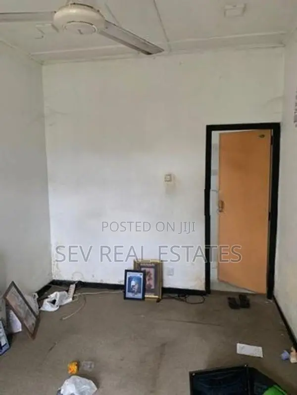 Four Bedroom Condominium Property For Sale in Battaramulla
