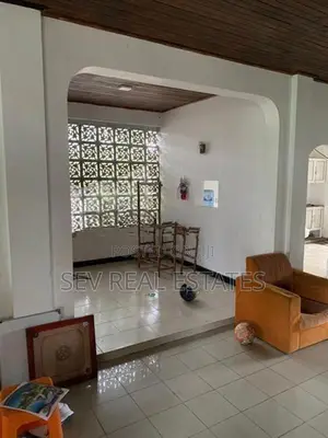Four Bedroom Condominium Property For Sale in Battaramulla