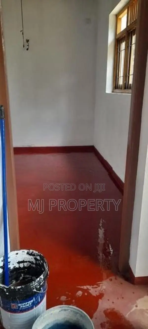 ( Gc-1196) Valuable Commercial Building Rent in Thalawathugoda