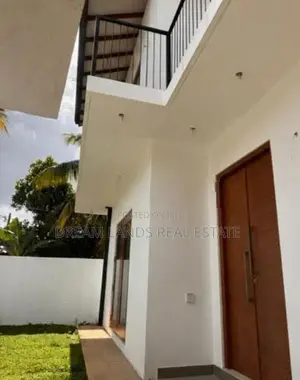 Brand new story stand a lone house for rent pannipitiya