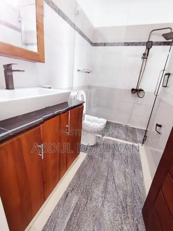 2Story 7 Rooms Galle Town