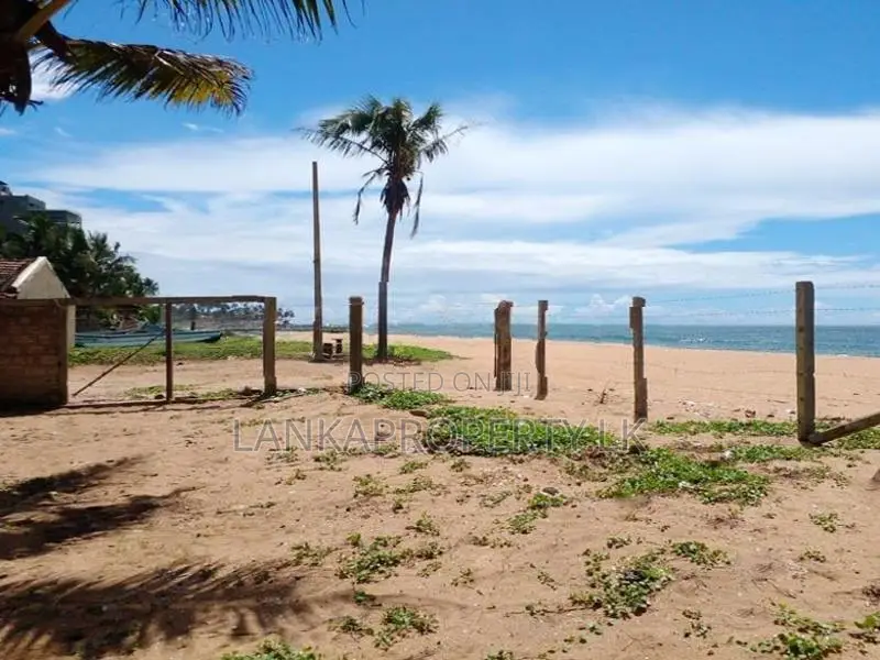 Prime Beachfront Land for Sale – Rathgama.