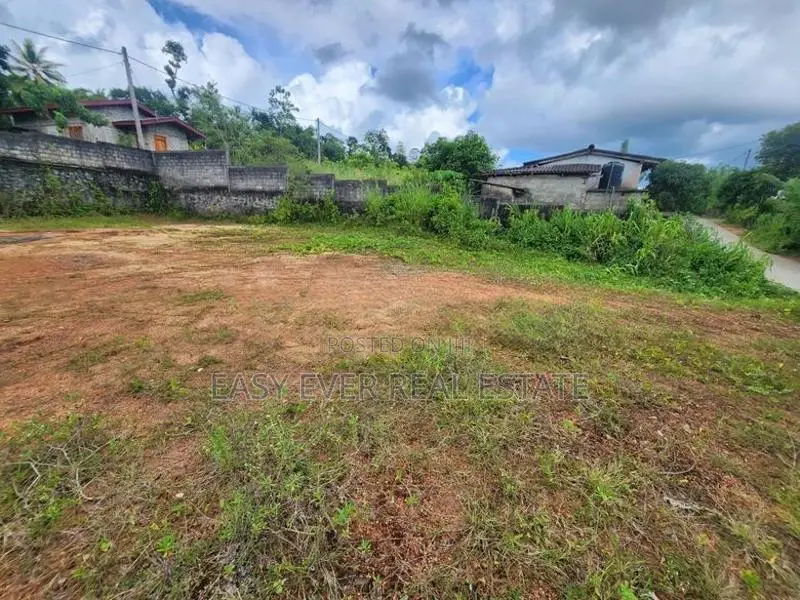 හොරණ – වරකාගොඩින් පදිංචියටත් ඉතා වටිනා බිම් කොටසක්