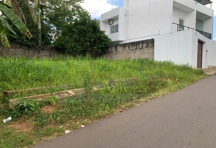 8 Perches Residential Land for Sale in Weboda off Weliweriya 514 Road