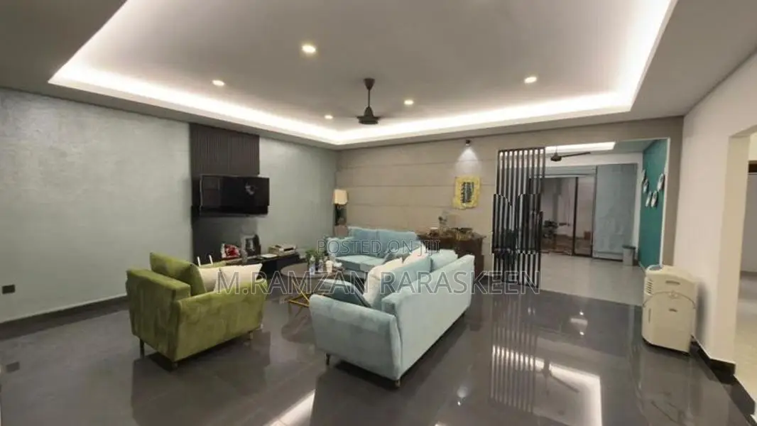 Luxury 2 Story House for Sale in Katubedda