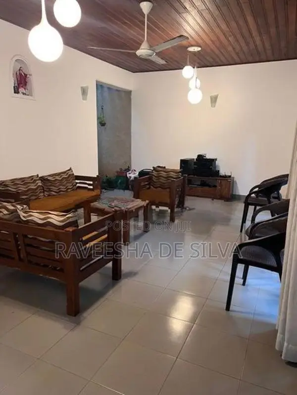 House For Rent In Ganemulla