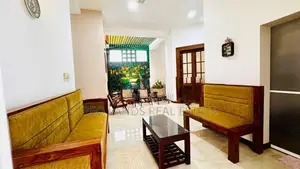 (SH1240) Luxury Three Storey House for Sale in Rajagiriya