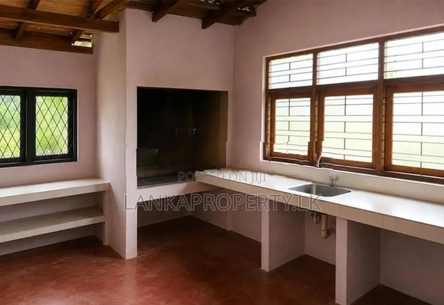 Valuable 5 Acre Agricultural & Residential Property for Sale, Baddegam