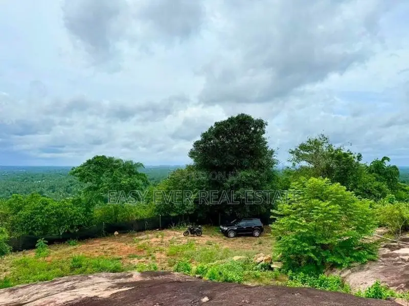 Land for sale in Gampaha
