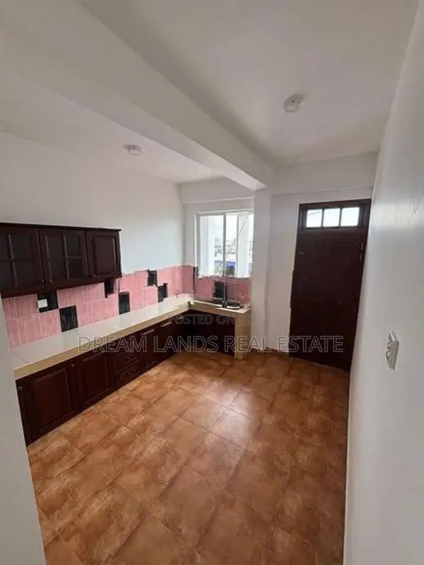 Brand new privert apartment for rent mount laviniya