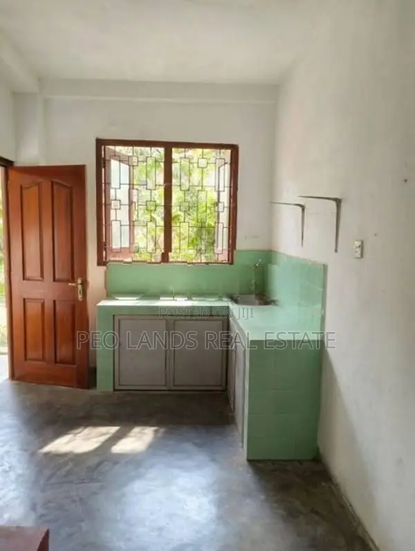 (AH116) Two Storey House for Sale in Kottawa