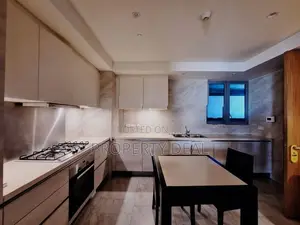 4 Bedrooms Luxury Penthouse for Rent in Colombo 2 - PDA187