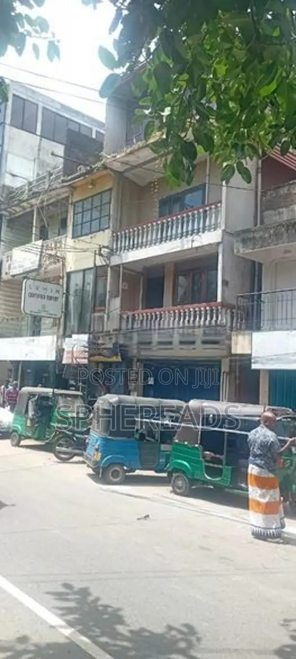 Building (Grond Floor) For Rent Kandy|Katugastota-Ranawana Rd