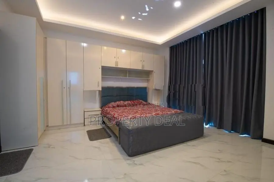 3 Bedrooms Apartment for Rent in Colombo - PDA195