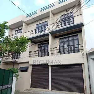 Three storied house for sale In Dehiwela
