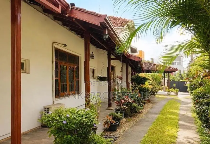 Prime Commercial cum Residential Land for Sale Nugegoda