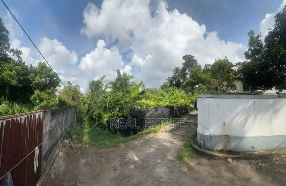 Land for sale in Kadawatha - REF 75