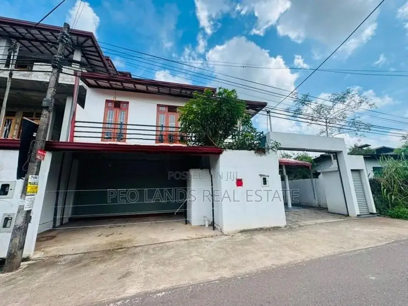 (AR285) Two Storey House for Rent in Kahathuduwa