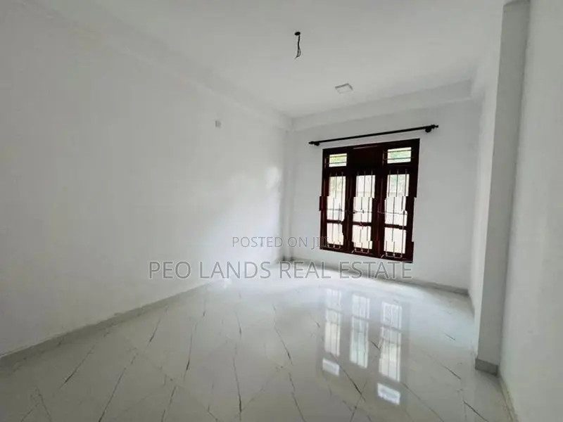 (AR285) Two Storey House for Rent in Kahathuduwa