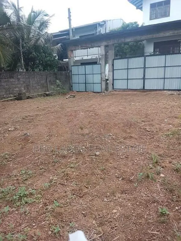 (AL169) 8.5 Perch Land for Sale in Pannipitiya