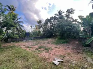 Kiribathgoda/Makola 44 Perches Land For Sale
