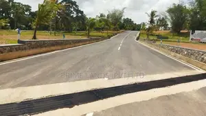 Land in Gampaha Town
