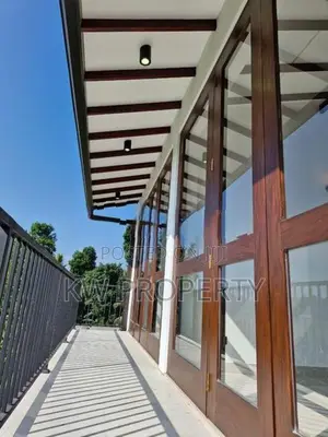 three story house for sale in kahatuduwa