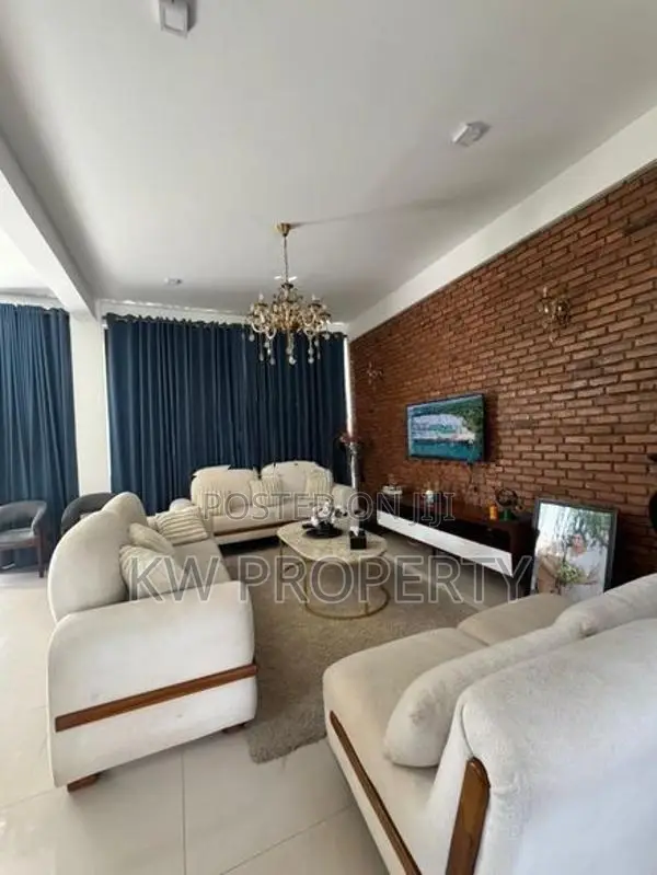 three story house for sale in kahatuduwa