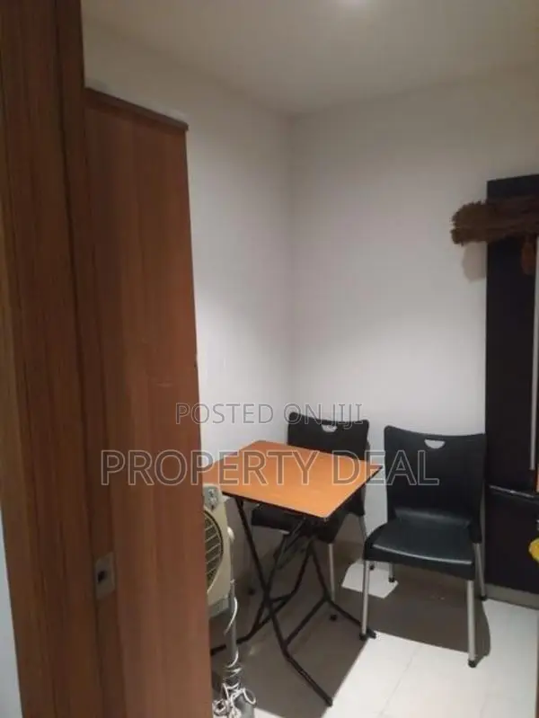 2 BR Apartment Rent in The Residences - PDA246