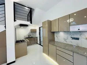 Modern Brand New Luxury House for Sale in Piliyandala
