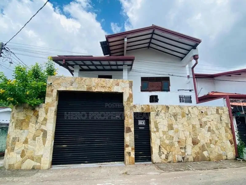 (MDR105) LUXURY HOUSE FOR RENT IN PILIYANDALA