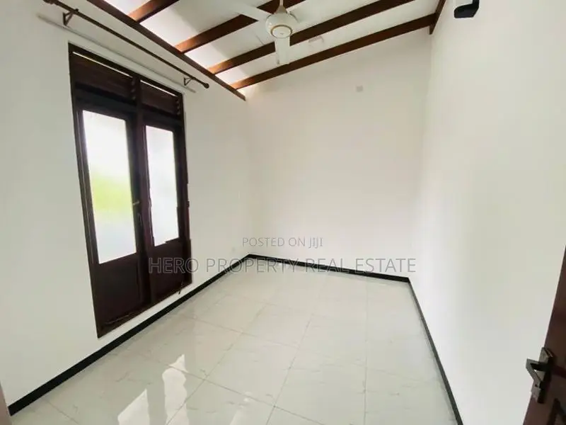 (MDR105) LUXURY HOUSE FOR RENT IN PILIYANDALA