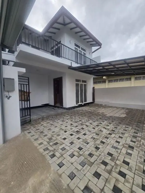 (AH239) Two Story Modern House for Sale in Kottawa