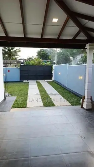 (AH272) Brand New House for Sale in Homagama Halbarawa