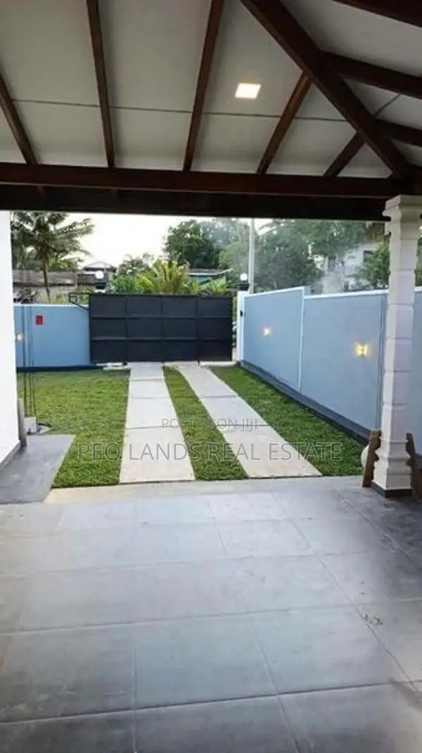 (AH272) Brand New House for Sale in Homagama Halbarawa