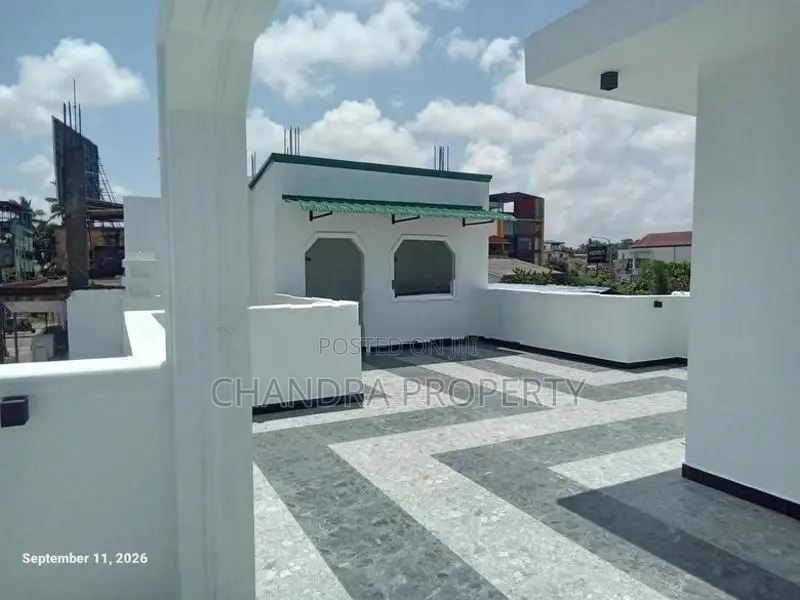 Luxury Upstair House For Rent In Kandana