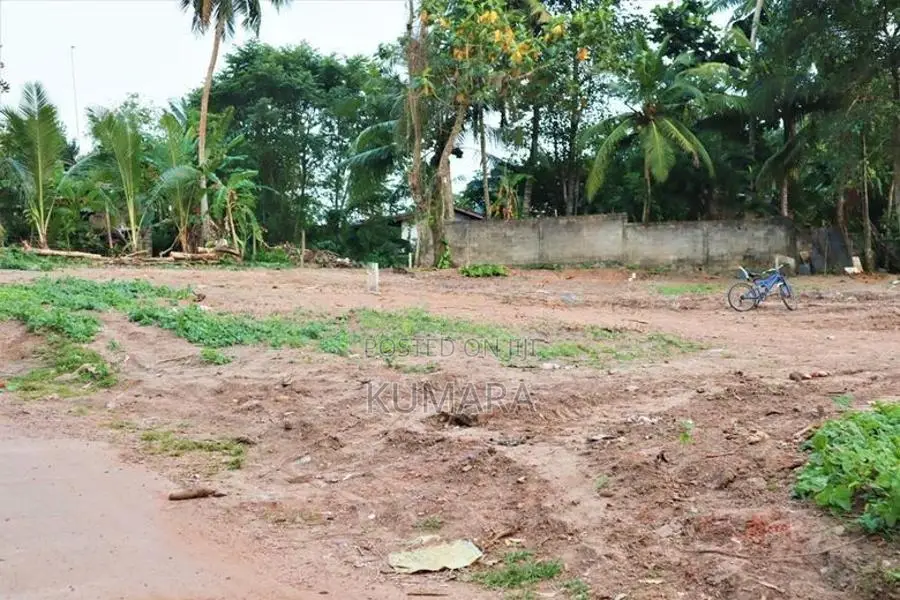 Land in Beruwala