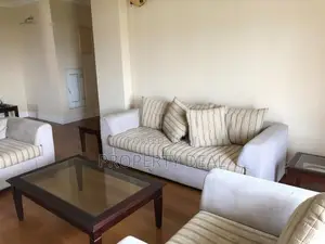 4 BR Luxury Penthouse for Rent in Colombo 07 – PDA493