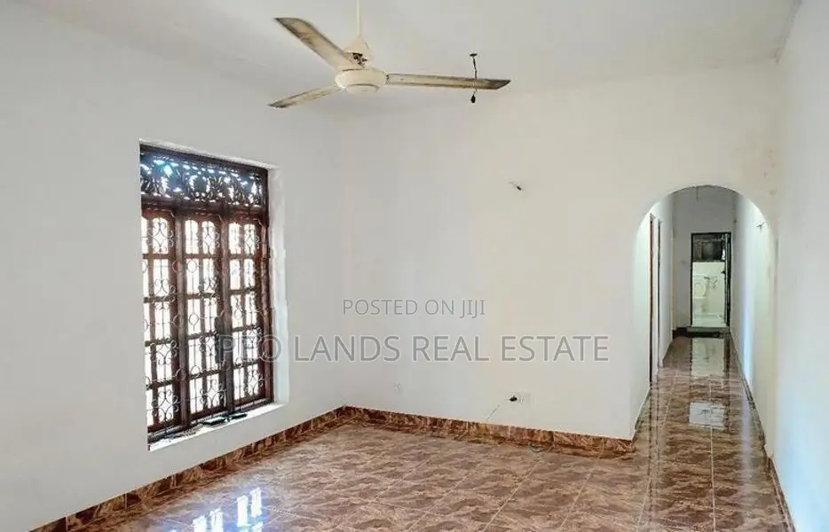 (AC287) Commercial Property for Sale in Mount Lavinia