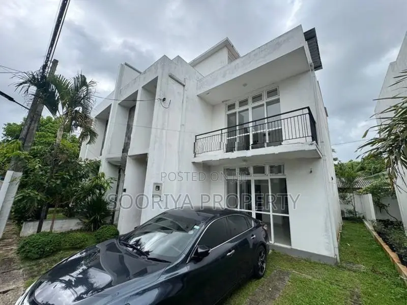 Getad Community Almost Brand New House for Sale in Moratuwa Suwarapola