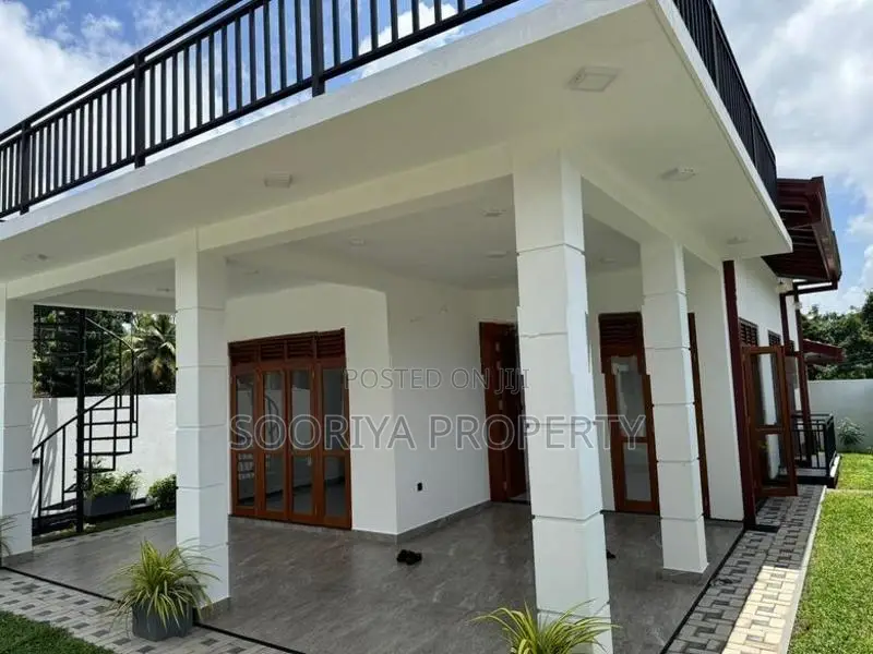 Single Story Brand New House for Sale in Piliyandala Kidelpitiya