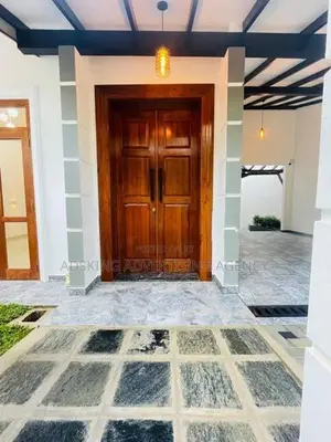 Brand new House for sale in Piliyandala | Kesbewa