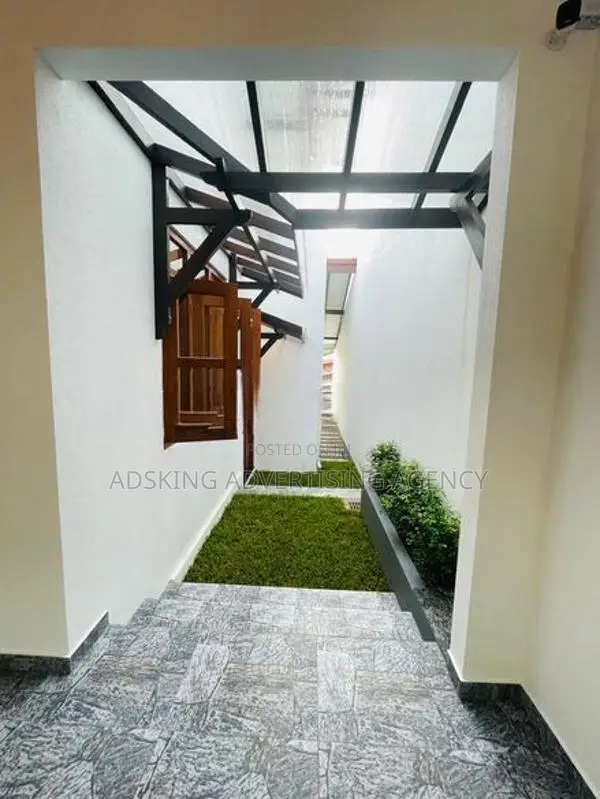 Brand new House for sale in Piliyandala | Kesbewa