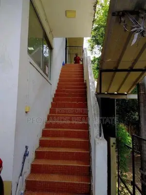 (AC115) Three Storey Commercial Building for Sale in Pannipitiya