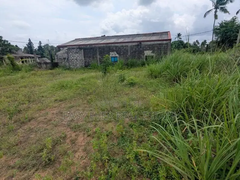 යක්කල – කලගෙඩිහේන ආසන්නයෙන් පර්චස් 12.5ක ඉඩමක්