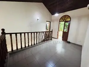 (AH16) Two Storey House for Sale in Pannipitiya